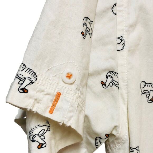 Good Vibes Mens Medium Slim Fit Duck Print Short Sleeve Button Down Shirt - Picture 5 of 10